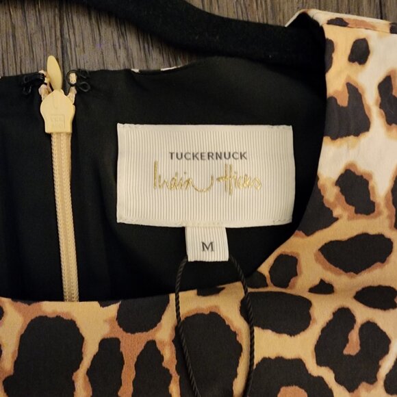 Tuckernuck x India Hicks Leopard Domino Dress NWT Brown Med - Picture 4 of 8